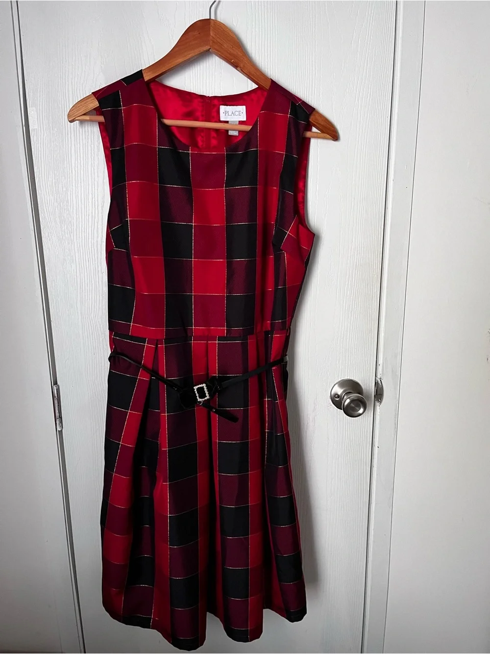 The Children's Place Red & Black Gold Plaid Christmas Belted Dress Size S / P